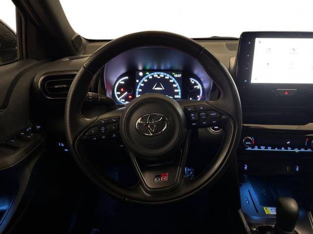 Toyota Yaris Cross Toyota 1.5h GR Sport Black Sky fwd 116cv e-cvt - Foto 10