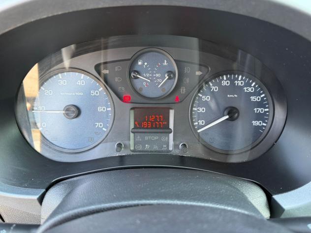 Peugeot Partner Tepee 1.6 hdi Active (premium) 92cv E5 - Foto 10
