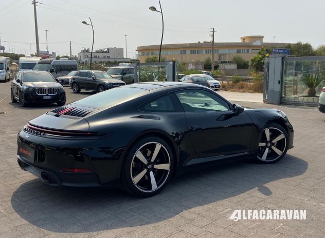 Porsche 911 992.2 Carrera KM 0 - Foto 4