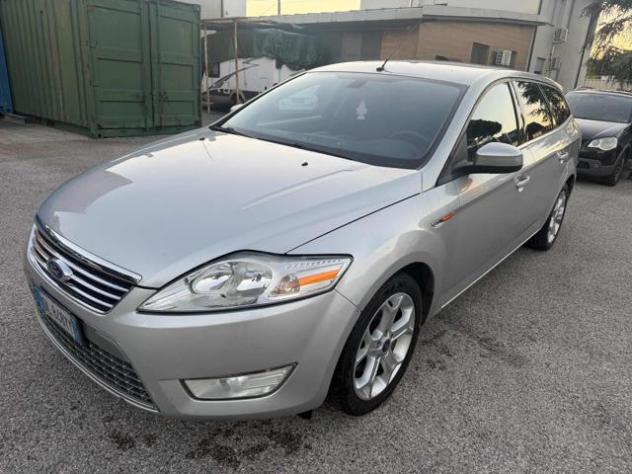 FORD Mondeo 2.0 TDCi 140 CV Station Wagon Titanium Pack DPF rif. 24185237 - Foto 3