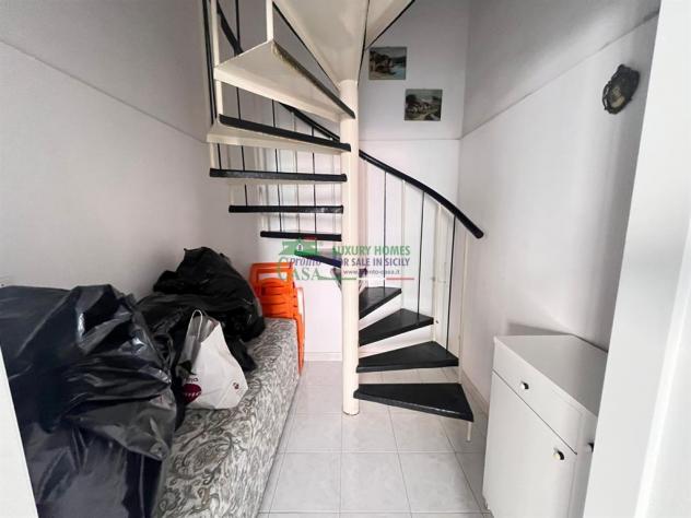 Rif: 2707 Soluzione indipendente su tre livelli con terrazza nel cuore di Comiso - Foto 3