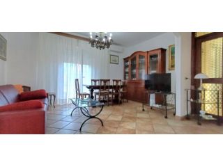 Appartamento in affitto a Marina di Massa - Massa 100 mq Rif: 1445140