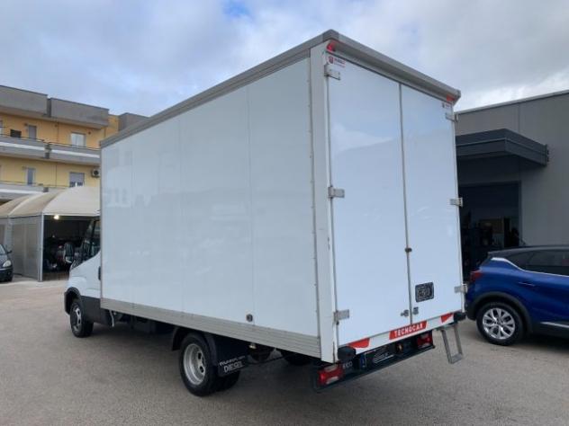 IVECO Daily Cabinato Furgonato rif. 23944786 - Foto 4