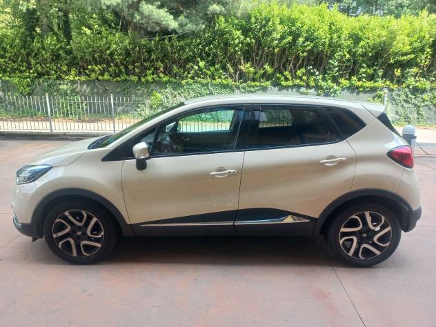 Renault Captur 1.5 dCi 8V 90 CV Start&Stop Live - Foto 8