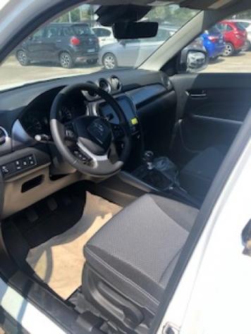 SUZUKI Vitara 1.4 Hybrid Cool+ 2WD NUOVO DA IMMATRICOLARE rif. 22016965 - Foto 9
