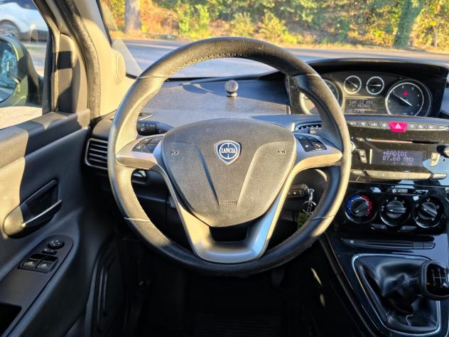 Lancia Ypsilon 1.3 MJT 16V 95 CV 5 porte S&S Elle E5B Manuale NEO 2015 - Foto 8