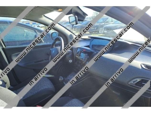 Lancia Ypsilon 1.0 firefly hybrid Silver s&s 70cv - Foto 2