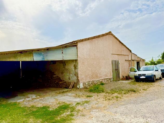 AZIENDA AGRICOLA di 4 vani e di 88 mq (GROSSETO - Casotto Pescatori) rif. CAM.70 - Foto 19