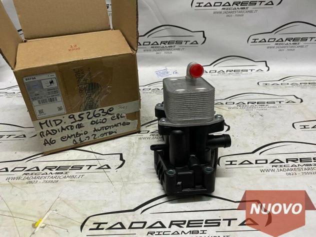 Radiatore Olio Audi A6 2.0TDI 03L115389E - Foto 3