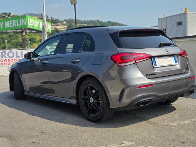 Mercedes-benz A 180 d Automatic AMG Line Premium Plus - Foto 5
