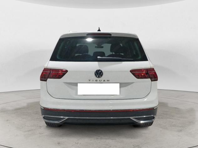 Volkswagen Tiguan 2.0 TDI SCR 110KW Elegance DSG - Foto 5