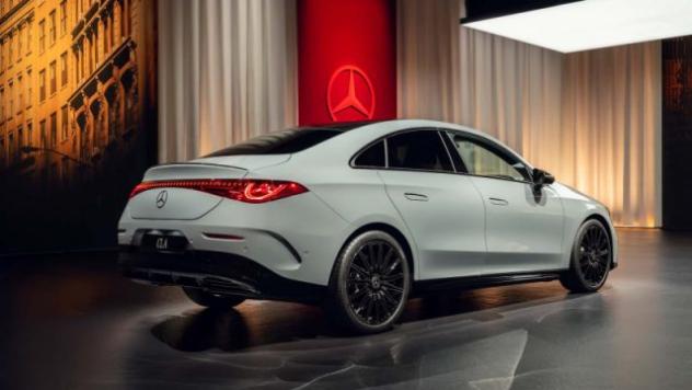 MERCEDES-BENZ CLA 220 4Matic Premium Plus rif. 23272282 - Foto 6