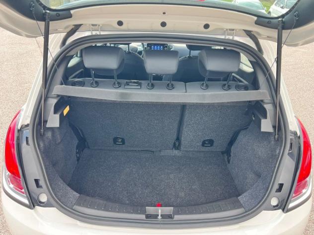 Lancia Ypsilon 1.0 FireFly 5 porte S&S Hybrid Gold - Foto 8