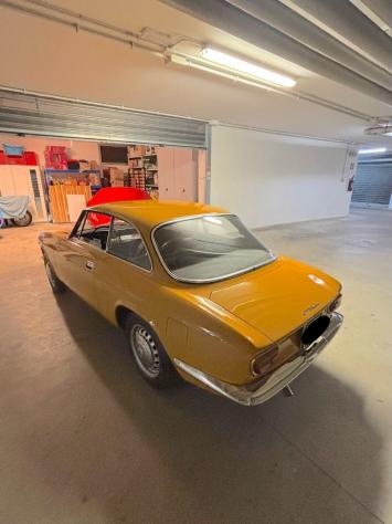 Alfa Romeo GT 1300 - Foto 2