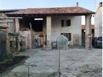 Cascinetta indipendente da ristrutturare