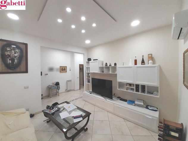 Rif. P807 - Poggibonsi – Via Pisana