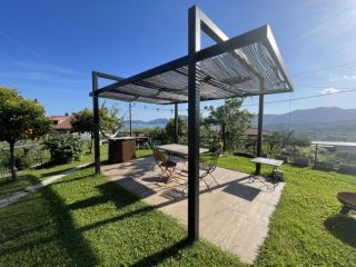 Trilocale con vista mare e giardino – La Spezia (Zona Carozzo)