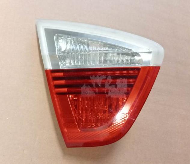 FANALE POST.S.(parte est.) BMW Serie 3 E90 4 porte (Non Disponibile)  Parti elettriche  Fanaleria  Fanali  Fanale post. sx. BMW - Serie 3 E90 4 porte