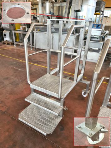 2 scale professionali con parapetto usate - Foto 3