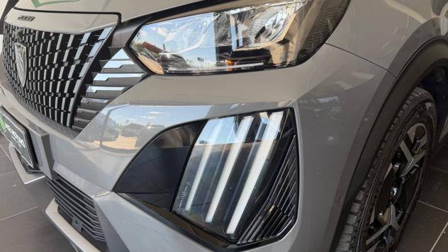 Peugeot 2008 BlueHDi 130 EAT8 Allure S/S - Foto 4