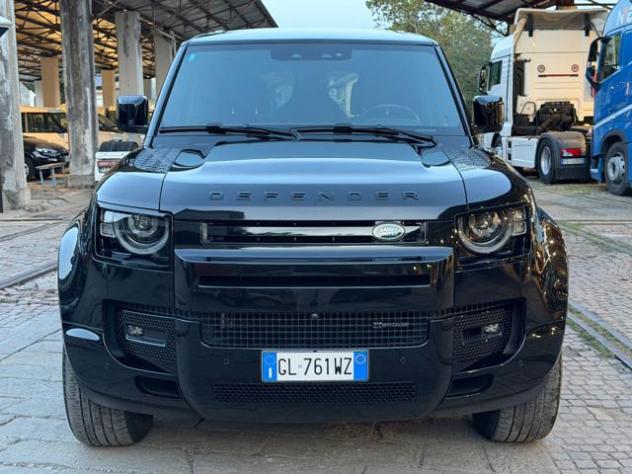 LAND ROVER Defender 110 3.0D I6 300 CV AWD Auto X-Dynamic HSE rif. 24143759 - Foto 3