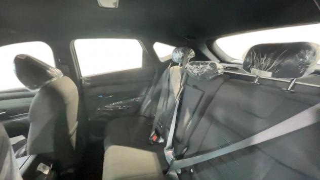 Hyundai Tucson 1.6 CRDi 48v MHEV 2wd 136cv Black-Line - Foto 10