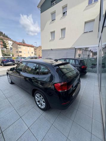 BMW X1 18d xDrive Sport - Foto 7