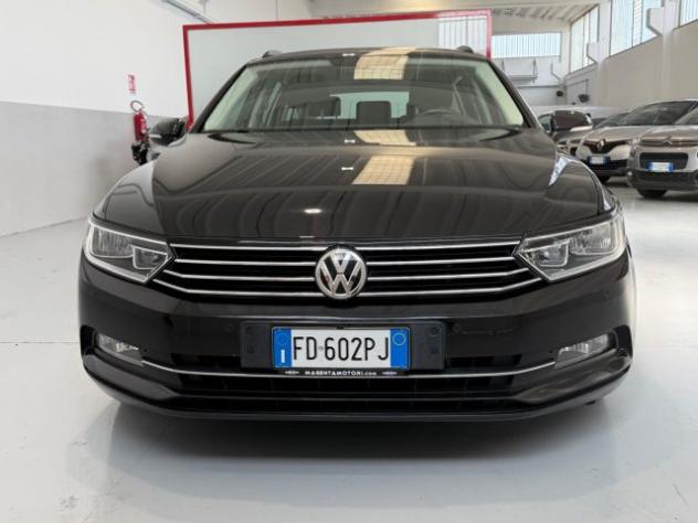 VOLKSWAGEN Passat Variant 2.0 TDI DSG Comfortline BlueMotion Technology rif. 24073043 - Foto 2