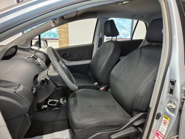 Toyota Yaris 1.0 5 porte Sol - Foto 5