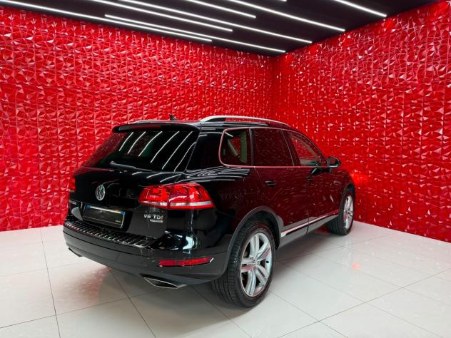 Volkswagen Touareg 3.0 TDI 245 CV tiptronic BlueMotion Techn. Executive - Foto 4