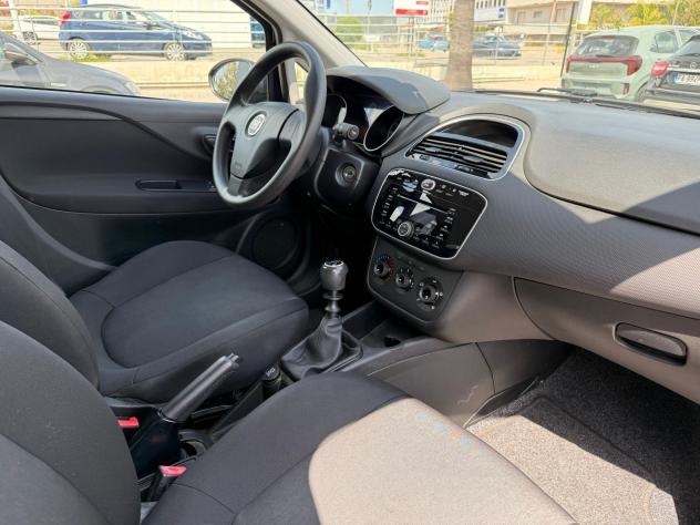 Fiat Punto 1.4 8V 5 porte Easypower Street - Foto 8
