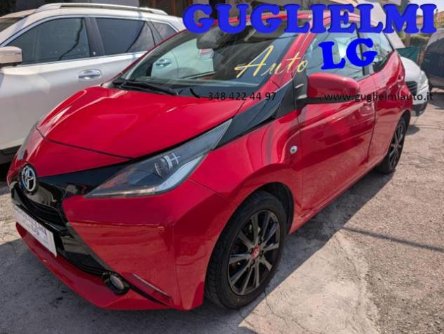 TOYOTA Aygo 1.0 VVT-i 69 CV 5 porte x-wave tetto scorr rif. 23995897