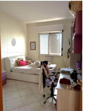 Immobile in asta di 107 m² con più di 5 locali e box auto in vendita a Garbagnate Milanese - Foto 11