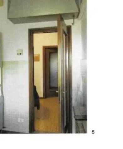 Immobile in asta di 92 m², box auto in vendita a Ponte San Pietro - Foto 2