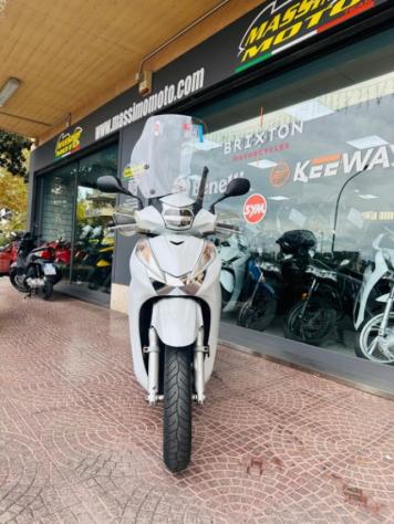 HONDA SH 300 i PASSAGGIO E TAGLIANDO INCLUSO rif. 23834173