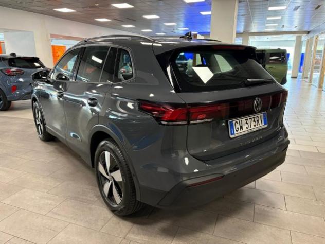 VOLKSWAGEN Tiguan 1.5 ibrido/benzina 150cv. Aut. Life , Km 15.000 rif. 23961949 - Foto 5