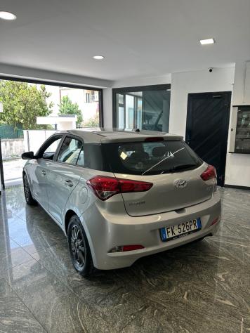 Hyundai i20 1.2 5 porte Classic - Foto 6