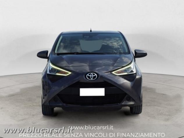 TOYOTA Aygo 1.0 VVT-i x-play rif. 23903361 - Foto 2