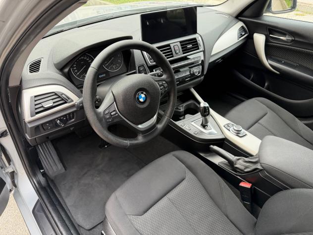 BMW Serie 1 116d Business 5p auto - Foto 9