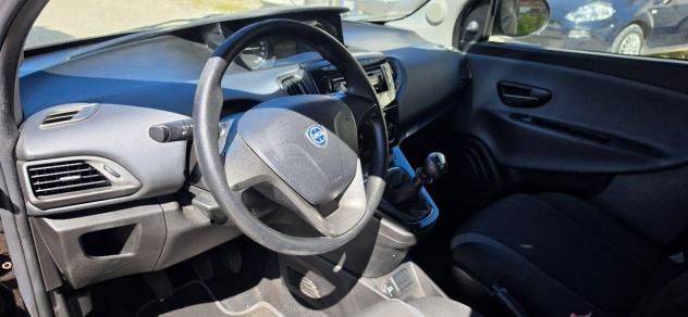 LANCIA Ypsilon 1.2 69 CV 5p. GPL Ecochic Gold - Foto 10