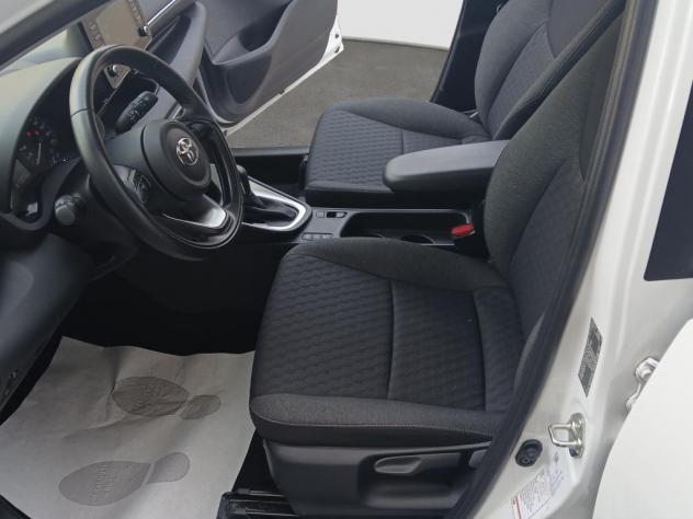 Toyota Yaris 1.5 Hybrid 5 porte Business - Foto 9