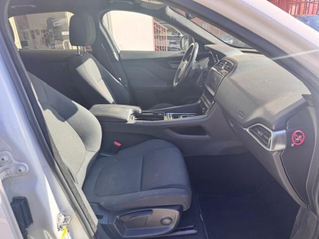 Jaguar F-Pace 2.0 D i4 Prestige AWD My19 - Foto 5