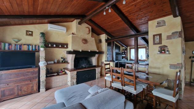 Porzione di casa in vendita a Guardea