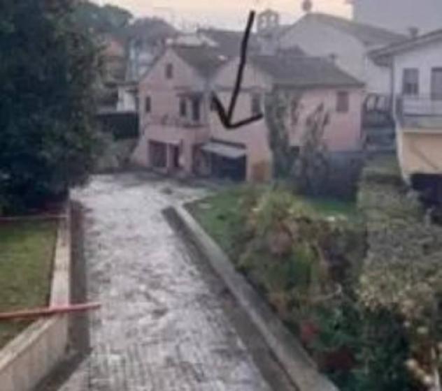 Immobile in asta di 345 m² con più di 5 locali e box auto in vendita a Sant'Elpidio a Mare - Foto 6