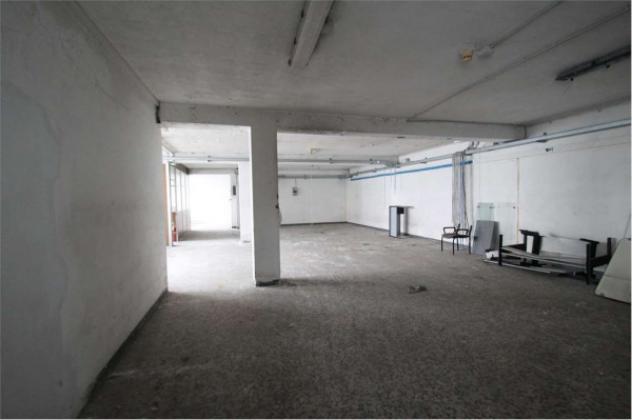 Immobile di 1000 m² con più di 5 locali in vendita a Costa Masnaga - Foto 9