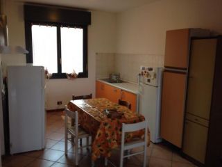 Stanza in duplex con balcone vicino alla Facoltà di Veterinaria