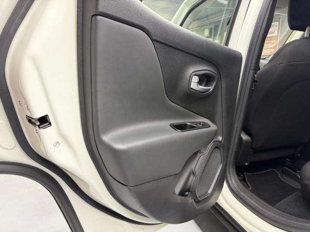 Jeep Renegade 1.6 Mjt 130 CV Longitude - Foto 9
