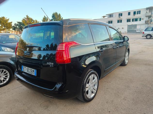 Peugeot 5008 1.6 e-HDi 115CV S&S ETG6 Allure - Foto 7