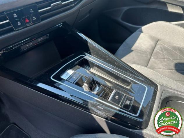 VOLKSWAGEN Golf 1.4 TSI eHYBRID 204 CV DSG Style rif. 23825369 - Foto 9