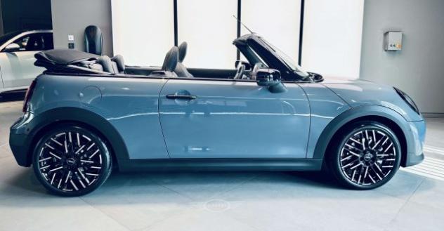 MINI Cooper C abrio F67 2.0 C Favoured auto rif. 24151717 - Foto 8